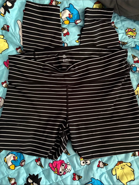 GAP Pants - GAP Black & White Striped High-Waist Leggings size XL tall